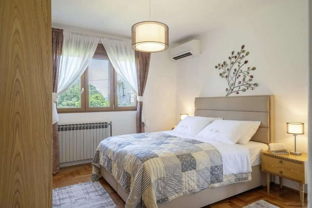 Villa Mendula In Cambarelici - Haus Fuer 6-7 Personen Krsan 0*,  Croatia