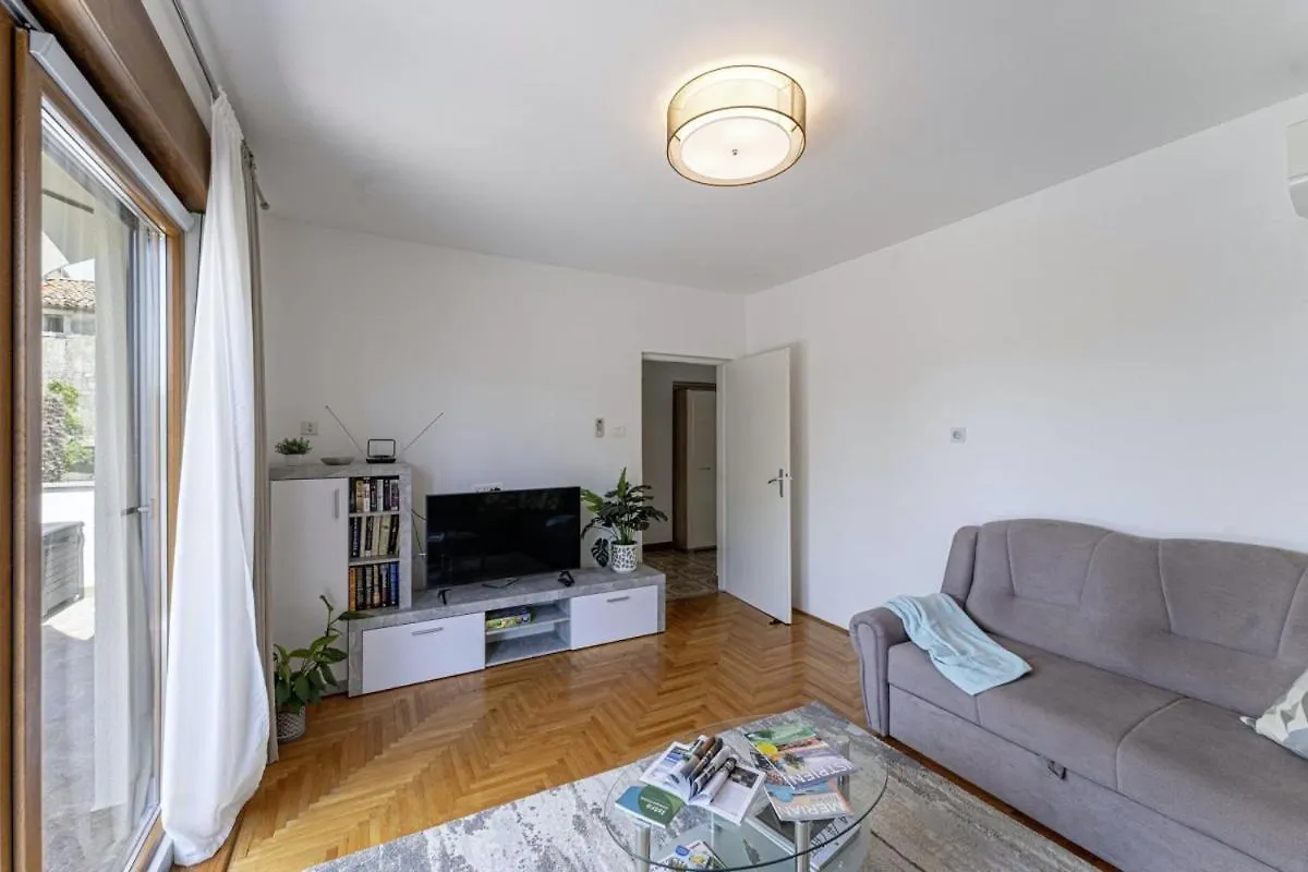 Villa Mendula In Cambarelici - Haus Fuer 6-7 Personen Krsan Croatia