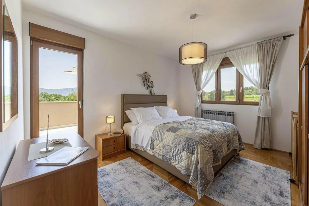 Villa Mendula In Cambarelici - Haus Fuer 6-7 Personen Krsan 0*,  Croatia